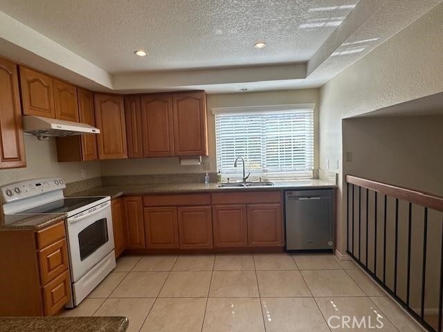 Building Photo - 840 Bridle Dr