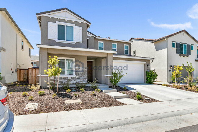 Building Photo - 7009 Golden Glow Way