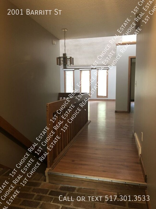 Foto del edificio - 2001 Barritt St