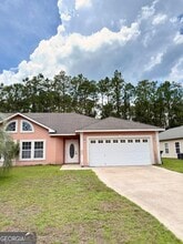 Building Photo - 123 Magnolia Ct