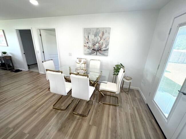 Foto del edificio - Available June!