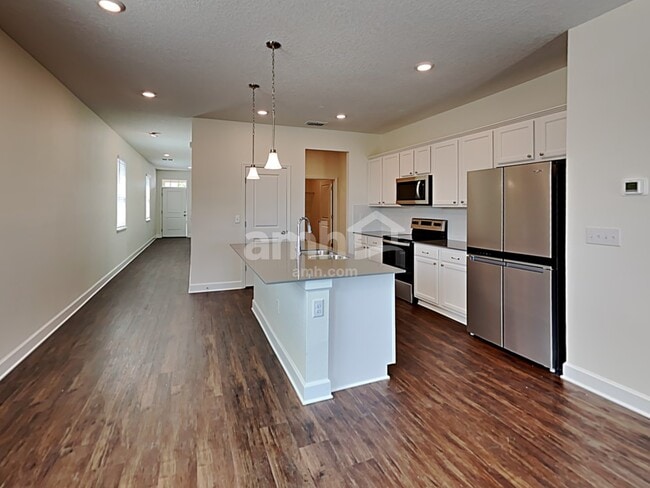 Foto del edificio - 2112 Saffron Walden Dr