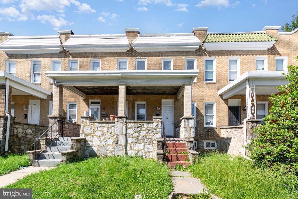 Primary Photo - 4205 Nicholas Ave