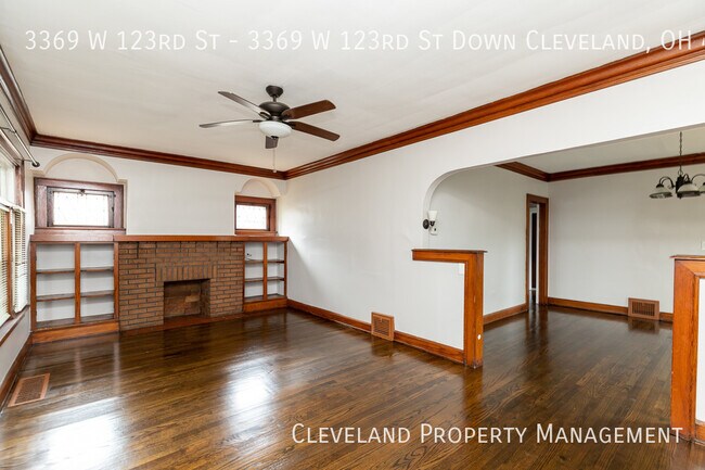 Foto del edificio - Wonderful Westside Duplex