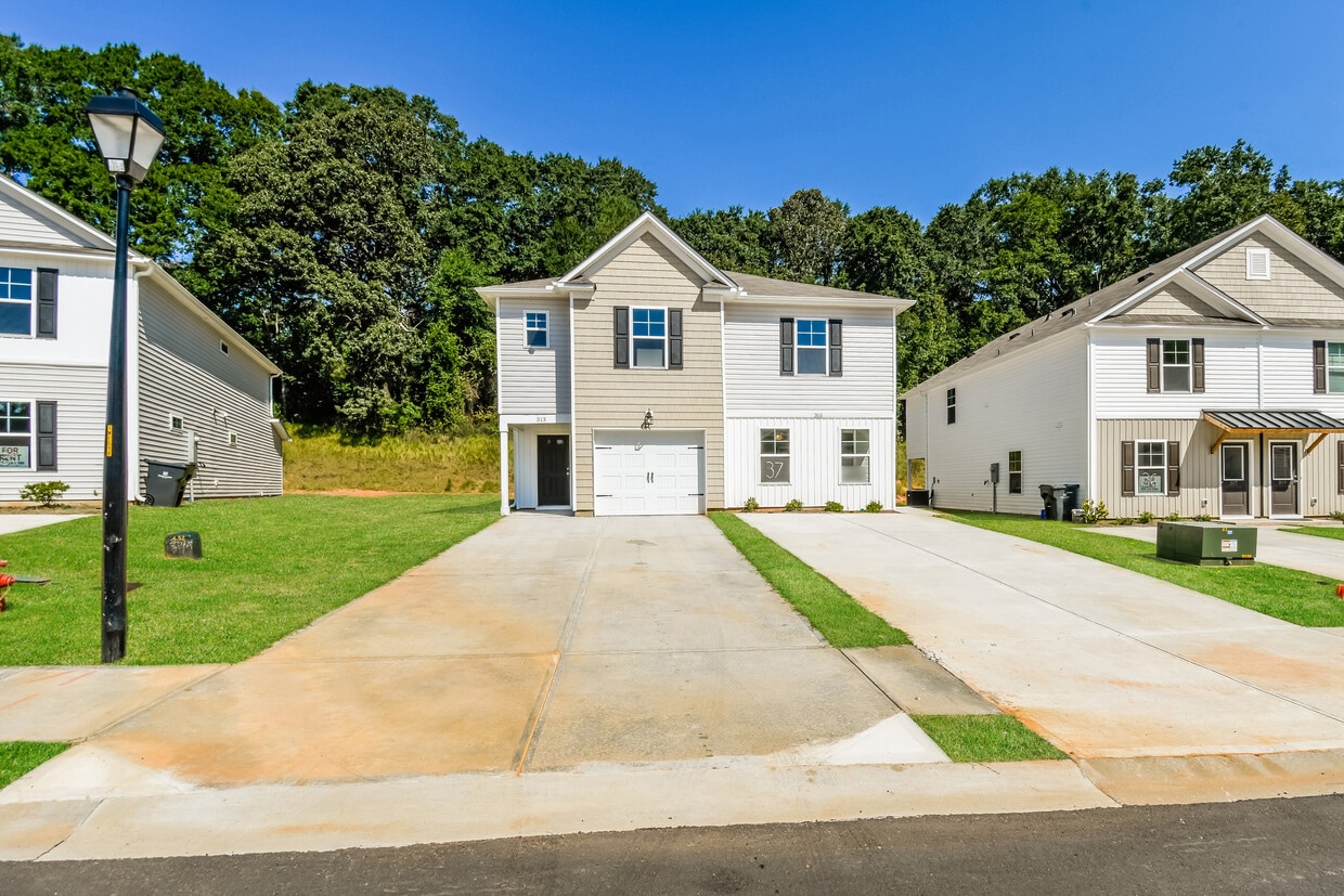 315 Noble Lane House for Rent in Pendleton, SC