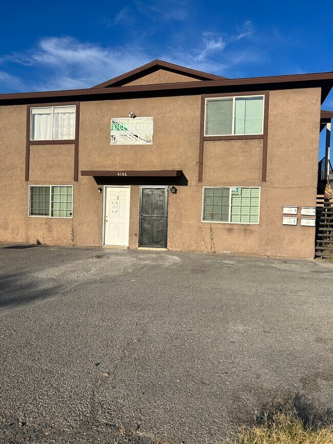 Building Photo - 4146 Zavala St