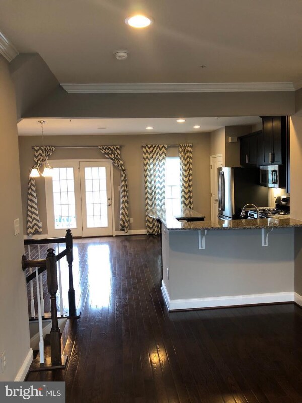 Foto del edificio - 658 E Chestnut St