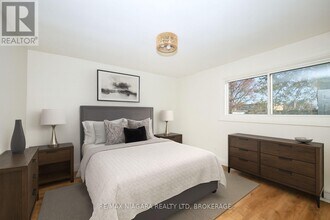 Building Photo - 141 Plymouth Rd