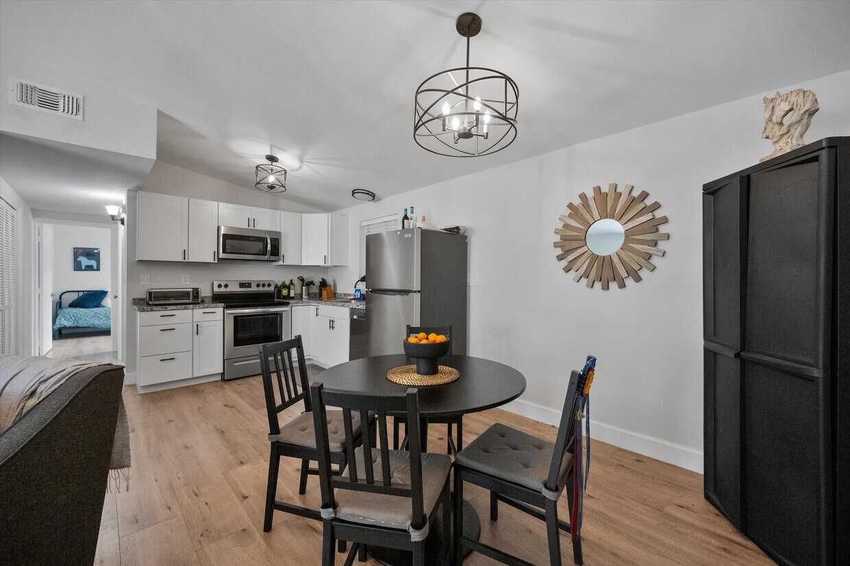 Foto principal - 3509 C Rd