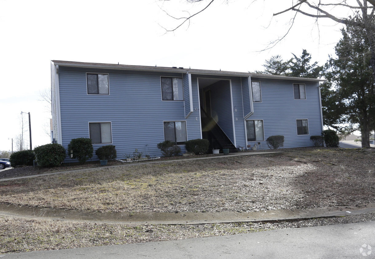 Building Photo - Cedar Terrace Apartments