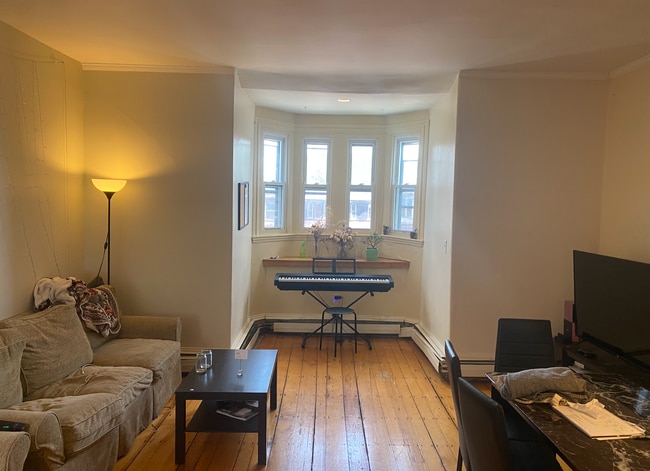 Building Photo - 519 Massachusetts Ave