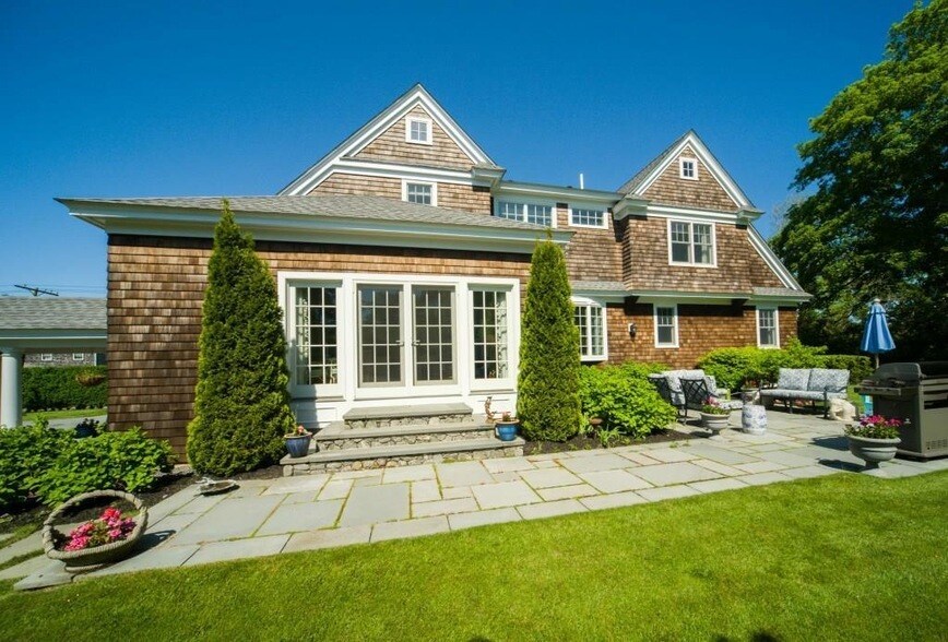 Foto principal - 190 Coggeshall Ave