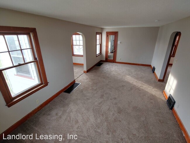 Building Photo - 3 br, 1 bath House - 1861 E. 36th Street