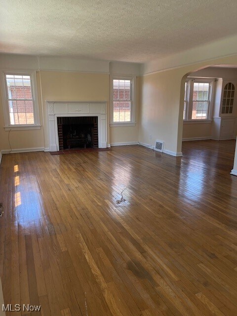 Foto del edificio - 3625 Normandy Rd