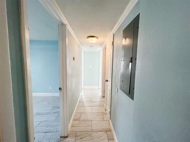 Foto del edificio - 8714 N Linda Ct