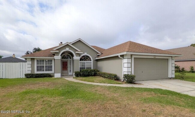 Foto del edificio - 12162 Millford Ln N