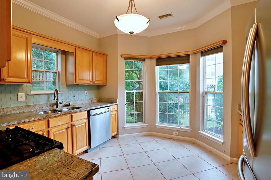 Primary Photo - 4139 Fountainside Ln