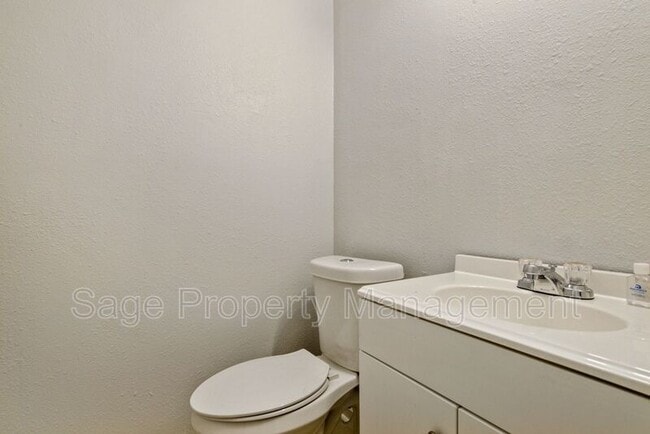 Building Photo - 3534 Yorkfield Dr