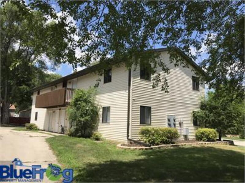 Primary Photo - 308 Leeland St