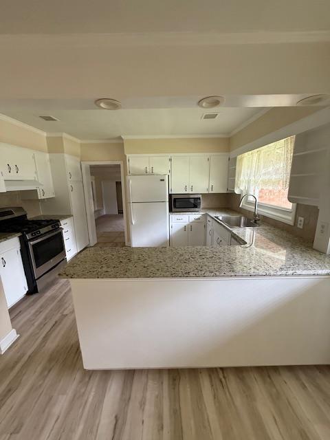 Building Photo - 205 Westridge Dr