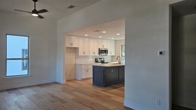 Foto del edificio - 502 Walker St