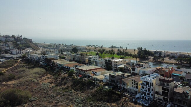 Foto del edificio - 6515 Vista del Mar