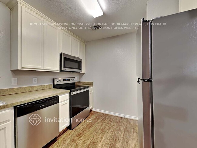 Foto del edificio - 107 Cook St