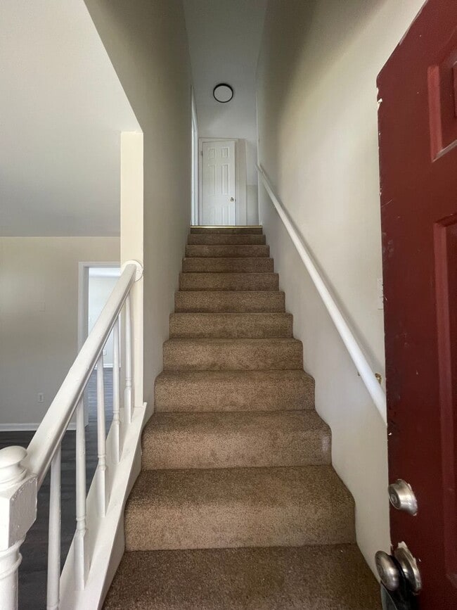 Foto del edificio - 1014 Colonial Ave