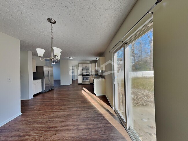 Foto del edificio - 7772 Williamson Ln