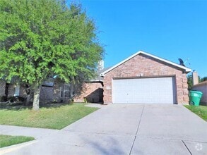 Building Photo - 4709 Alsace Dr