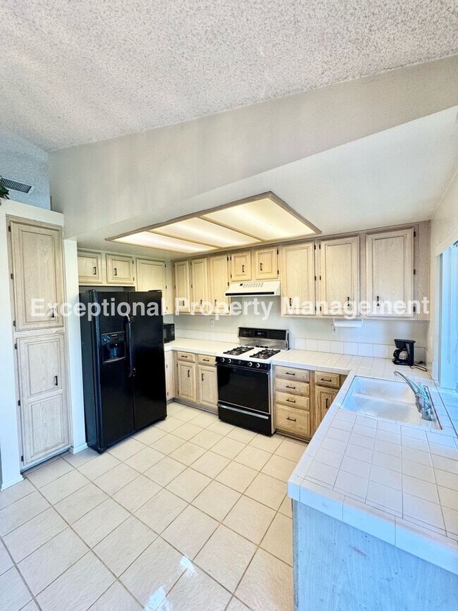 Foto del edificio - Ready to move in 2 bedroom 2 bath home!