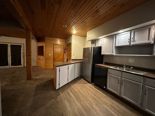 Foto del edificio - 2540 S Edgewood Dr