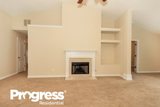 Building Photo - 1678 Sylvia Ct NE