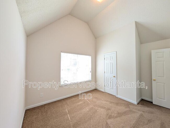 Foto del edificio - 2047 Mulberry Ln