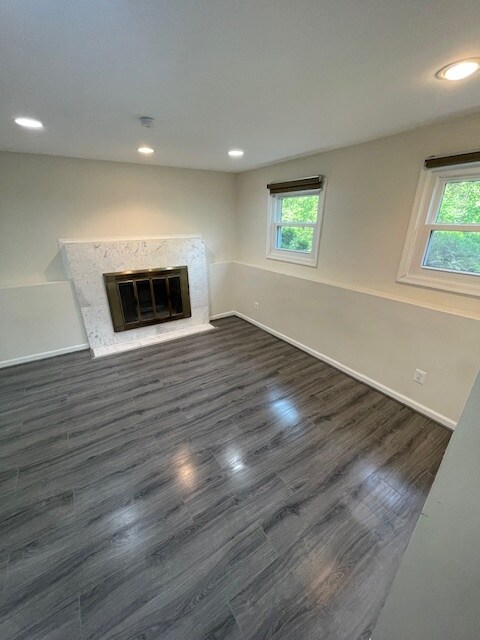 room 3 - 18075 Tebbs Ln