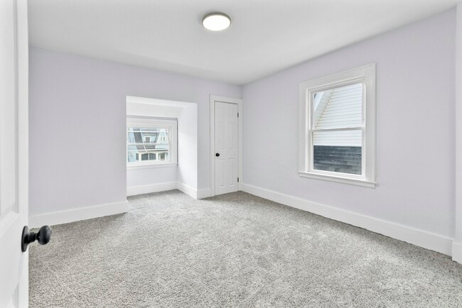 Building Photo - 1488 Craigwood Rd
