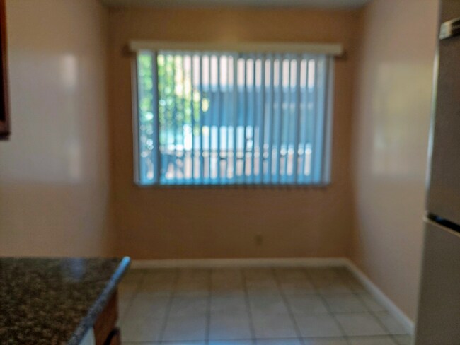 Building Photo - 1156 Ayala Dr