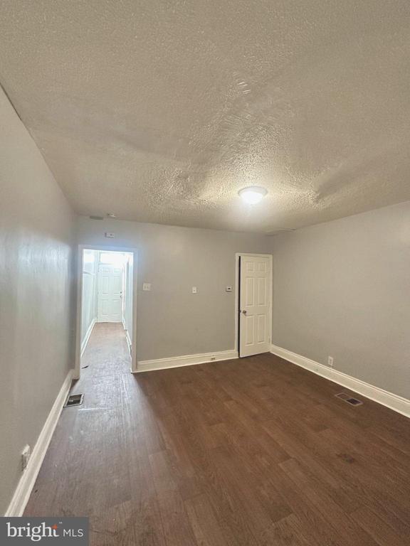 Foto del edificio - 30 Asbury St