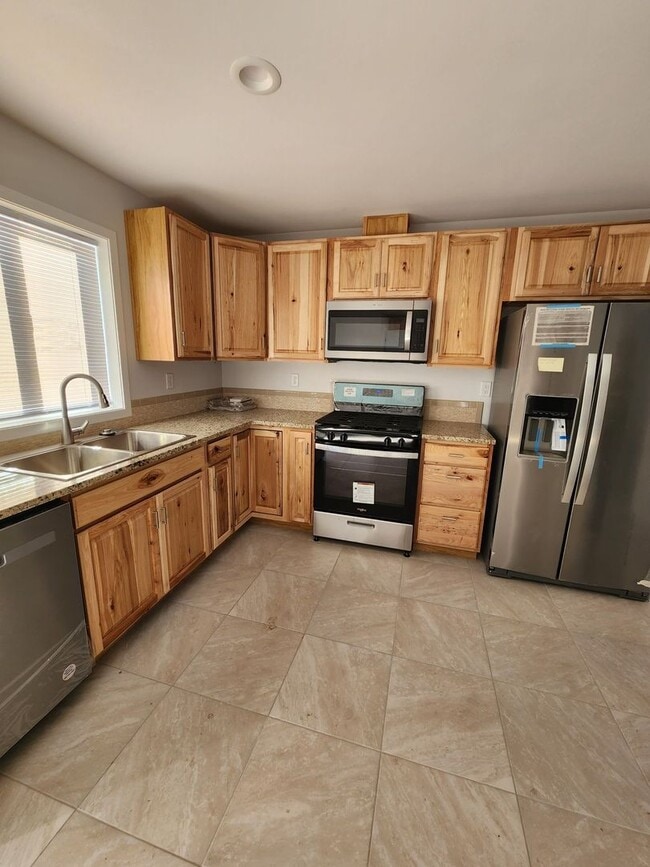 Foto del edificio - 6th Ave SE Duplex