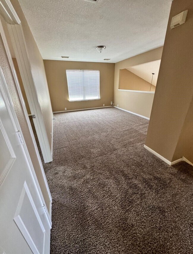 Foto del edificio - 17435 Prospect Meadows Dr