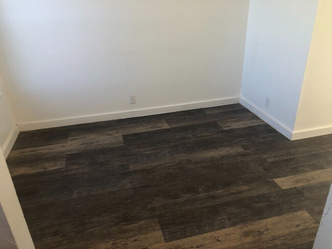 Foto del edificio - 3 br, 2 bath House - 801 11th Street House A
