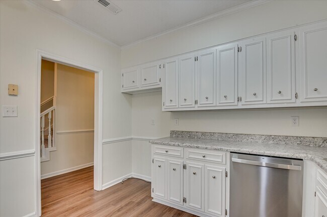 Foto del edificio - 2928 Running Creek Ln