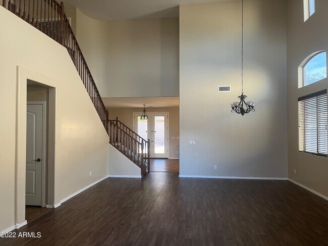 Building Photo - 11360 East Starkey Avenue