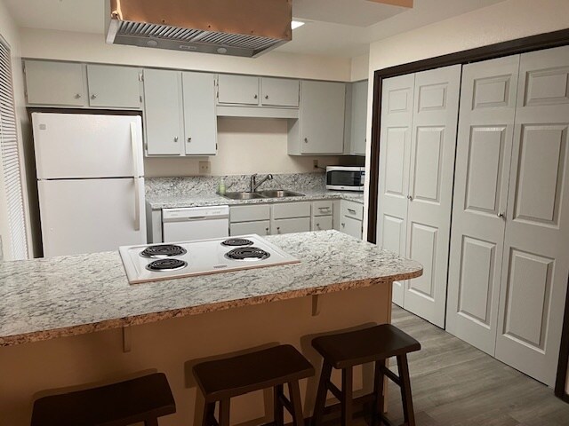 Kitchen - 2037 S Colorado Ave