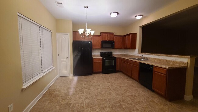 Building Photo - 5451 Perlou Ln