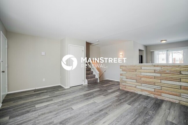 Building Photo - 3 Bedroom Pet-Friendly Home in Columbus, O...
