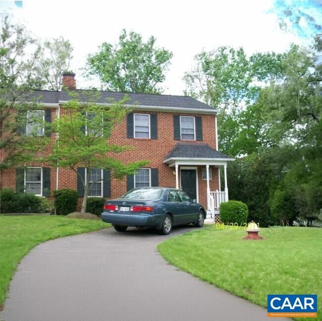 Foto del edificio - 112 Brandywine Ct