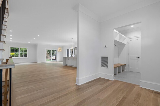 Foto del edificio - 75 Orchard Ave