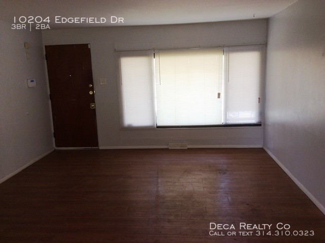 Building Photo - 3 Bedroom 1.5 Bath House