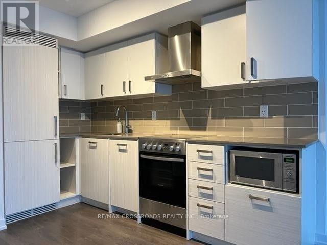 Photo du bâtiment - 125-2125 Redpath Ave